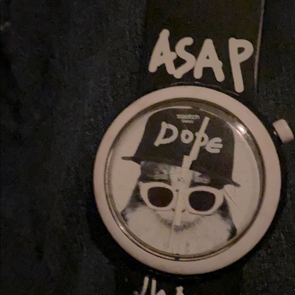 Rare, sold only in Singapore, Swatch Pop ‘Me-How’